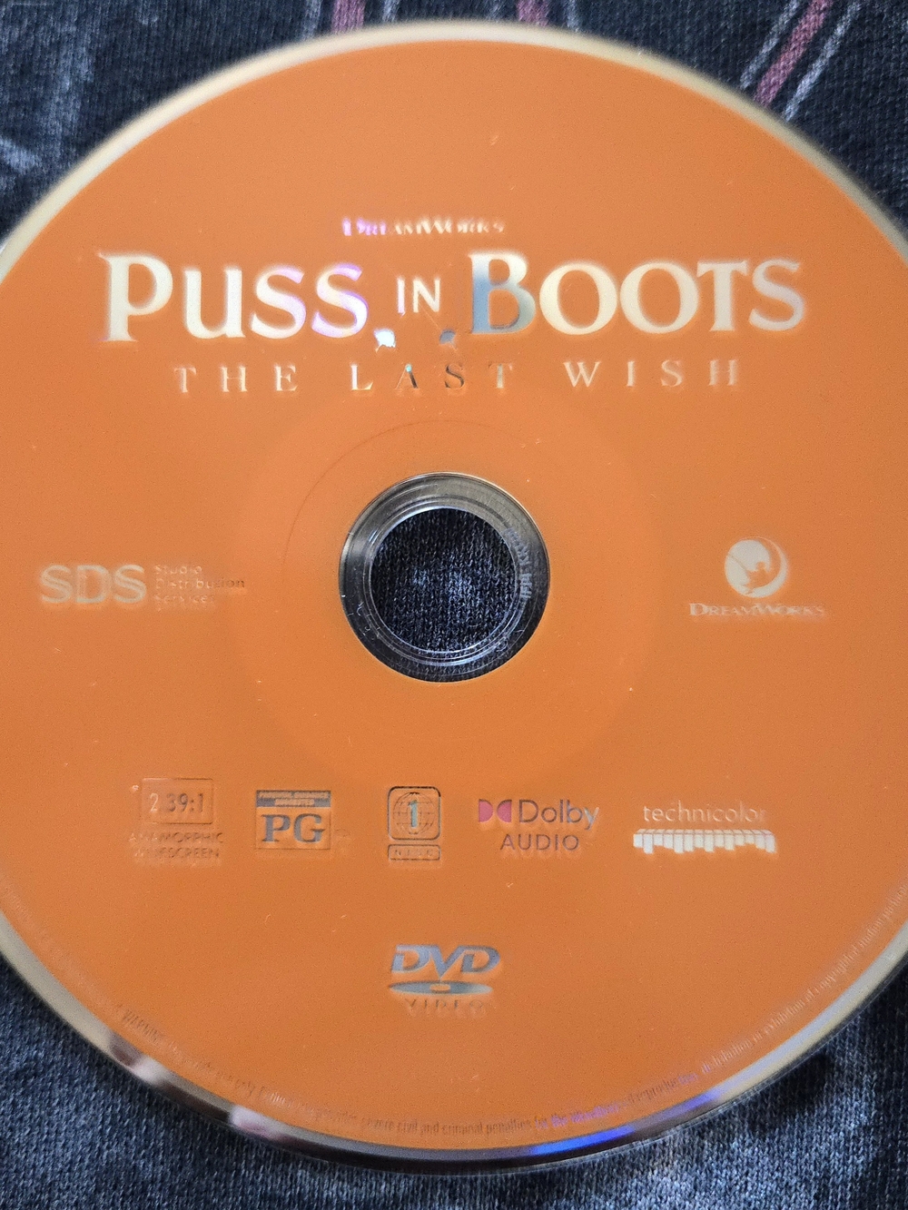 Puss in Boots: The Last Wish (2022) DVD animated family movie - NO CASE